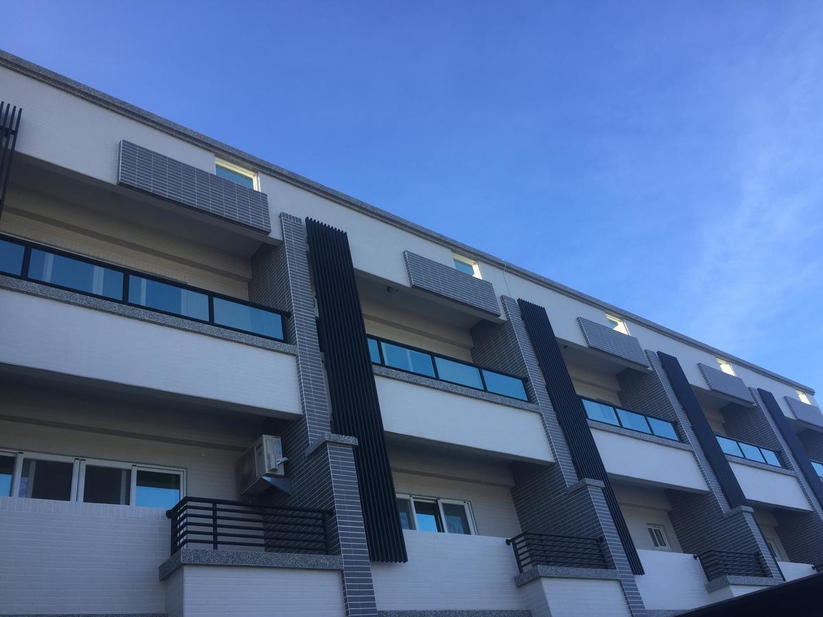 Enjoy The Fly Bnb T'ai-tung Exterior foto