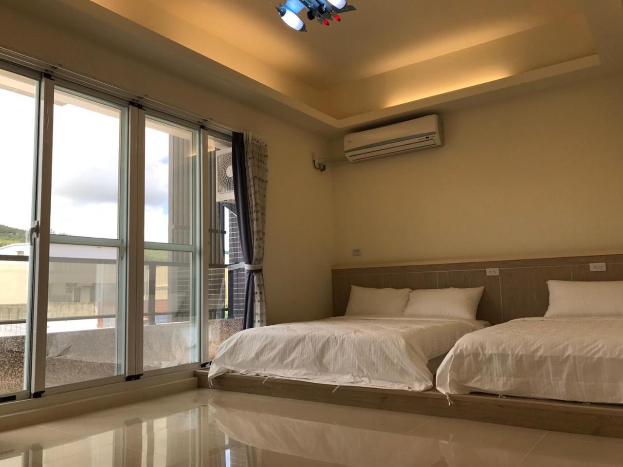 Enjoy The Fly Bnb T'ai-tung Exterior foto
